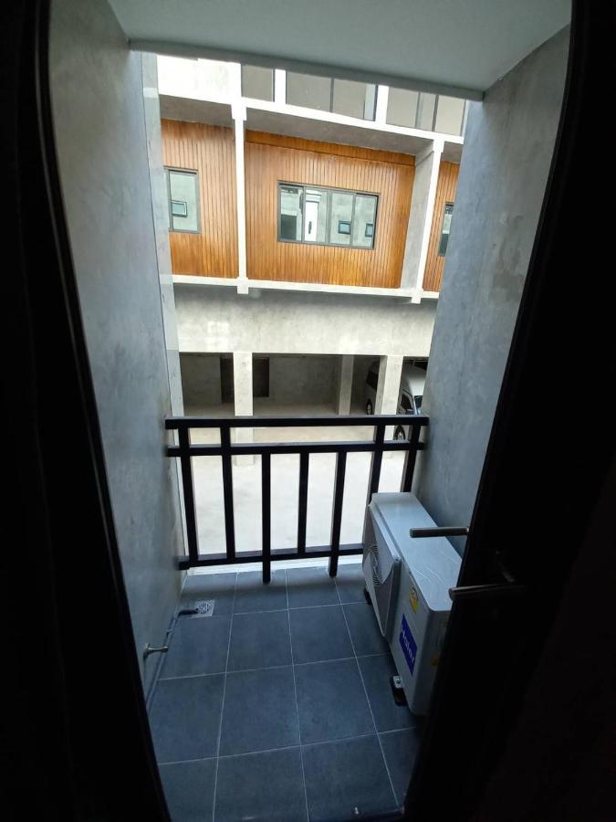 BURI Hotel And Hostel Chiang Mai Buitenkant foto