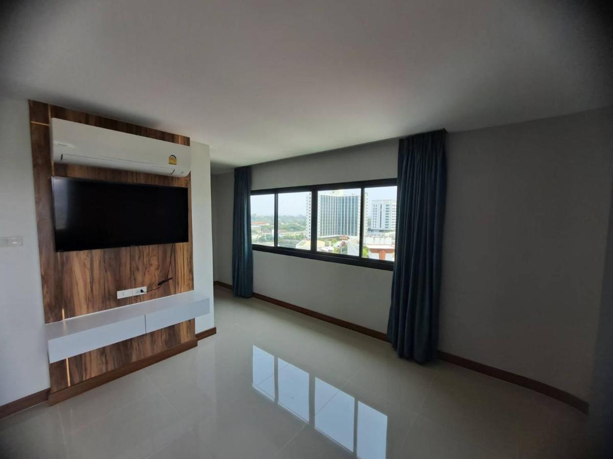 BURI Hotel And Hostel Chiang Mai Buitenkant foto