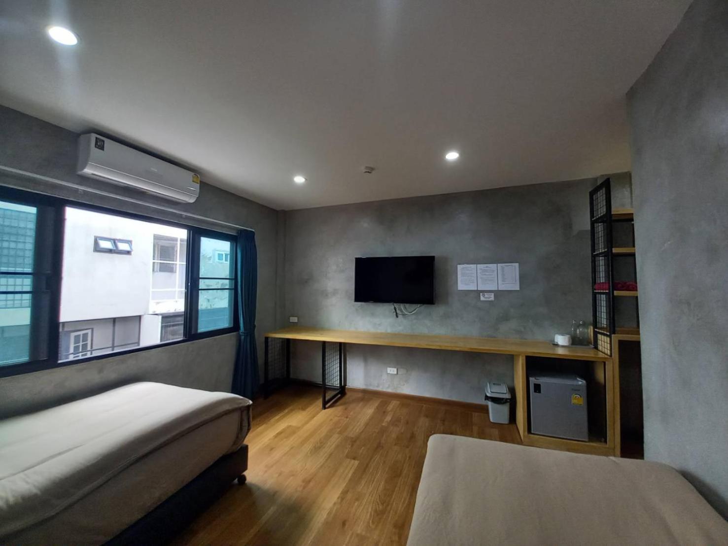 BURI Hotel And Hostel Chiang Mai Buitenkant foto